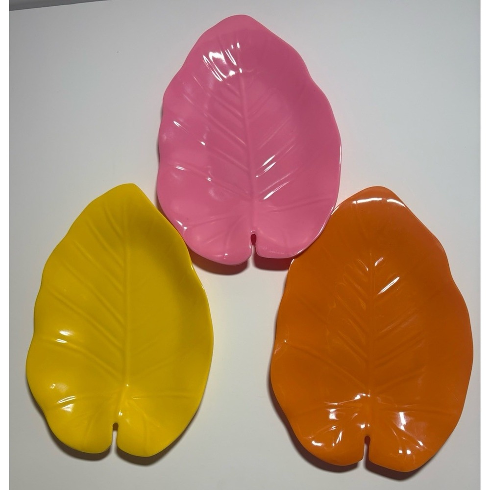 Fall Leaf Shaped Melamine Snack Plates Set of 3 New